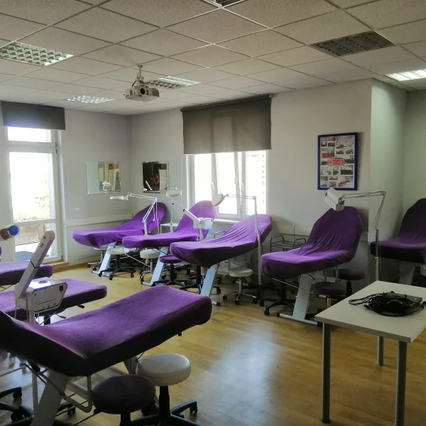 Pracownia kosmetyczna – zdjęcie z galerii sieci GoWork